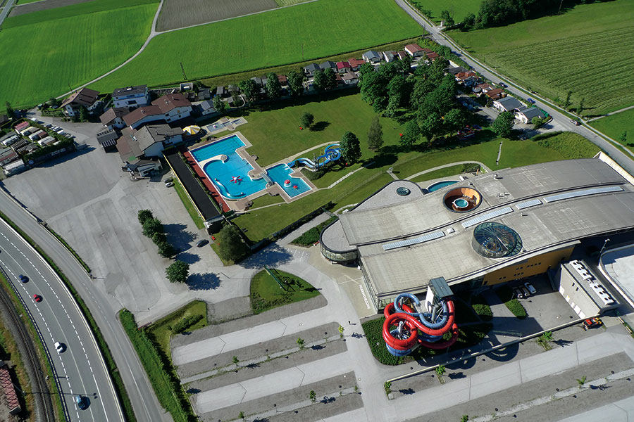 Adventure Spa and outdoor Pool Fügen